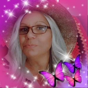 Meet your Posher, Karen tony